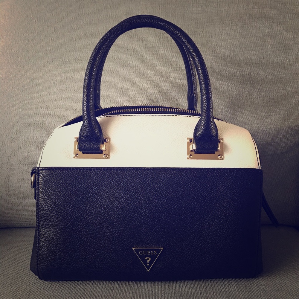 GUESS Handbag Purse
